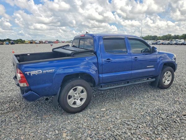 2015 TOYOTA TACOMA Delux Grade
