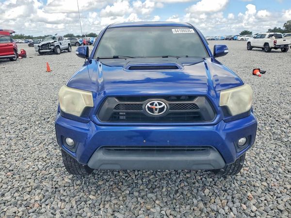 2015 TOYOTA TACOMA Delux Grade