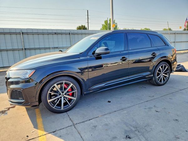2022 AUDI SQ7 quattro Prestige