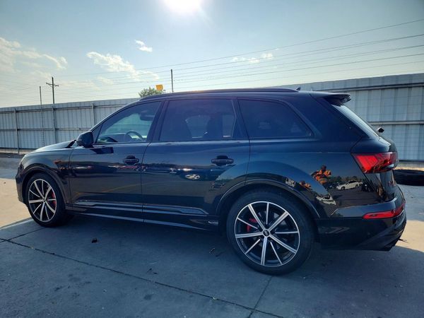 2022 AUDI SQ7 quattro Prestige