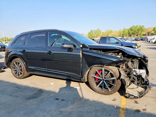 2022 AUDI SQ7 quattro Prestige