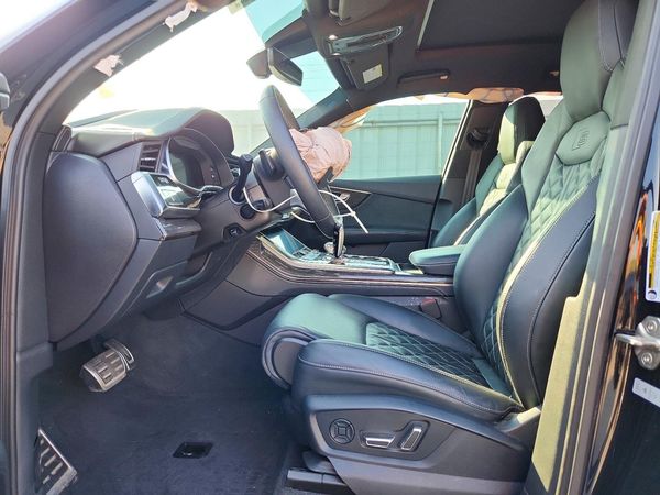 2022 AUDI SQ7 quattro Prestige