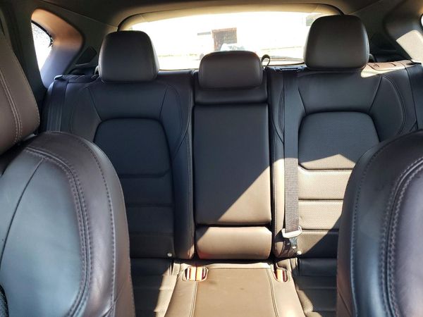 2019 MAZDA CX-5 Signature