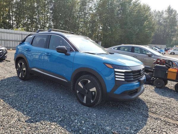 2026 NISSAN KICKS SR