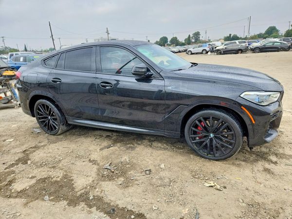 2023 BMW X6 xDrive40i