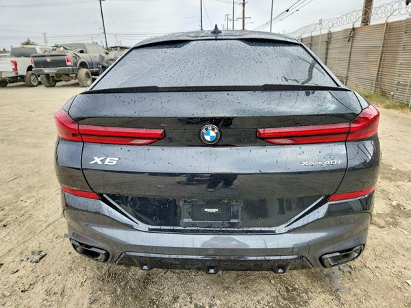 2023 BMW X6 xDrive40i