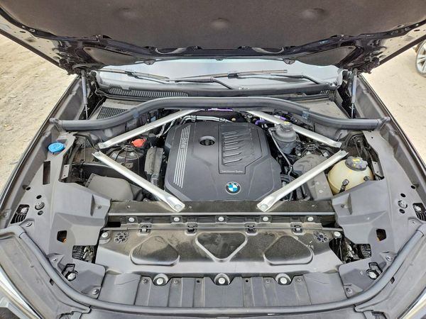 2023 BMW X6 xDrive40i