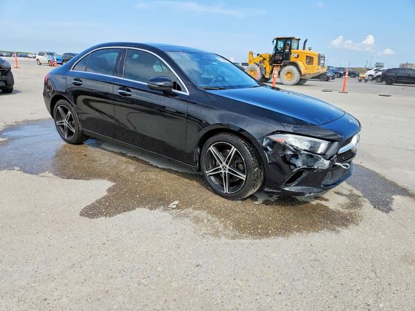 2019 MERCEDES-BENZ A A220