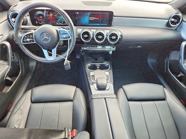 2019 MERCEDES-BENZ A A220