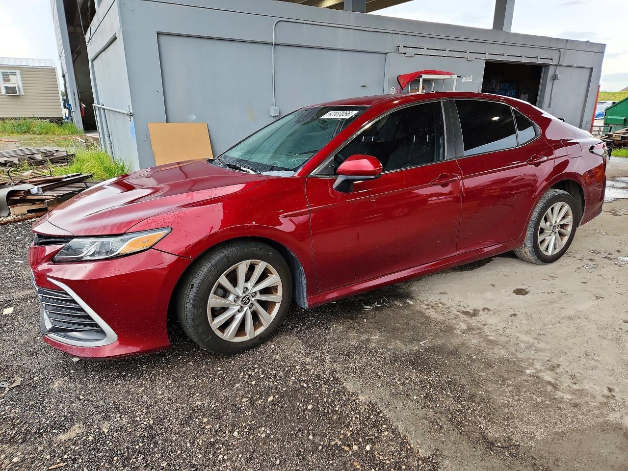 2021 TOYOTA CAMRY LE