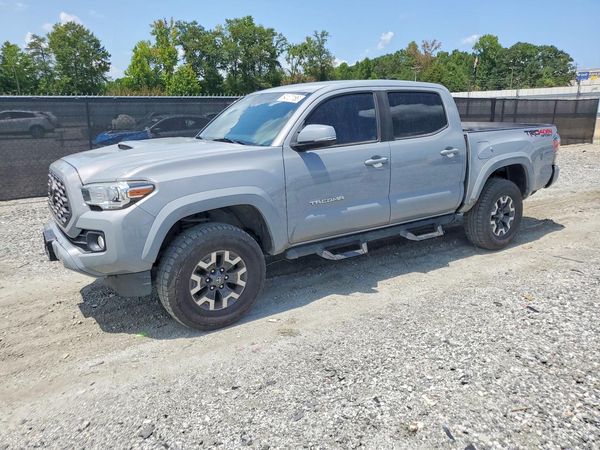 2020 TOYOTA TACOMA SR5