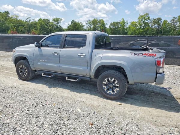 2020 TOYOTA TACOMA SR5