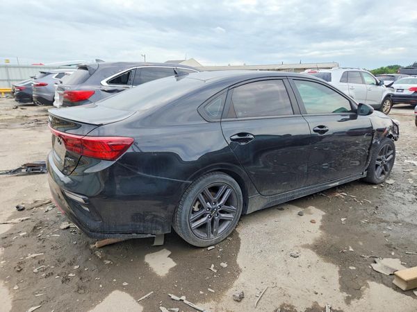 2021 KIA FORTE GT Line