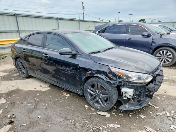 2021 KIA FORTE GT Line