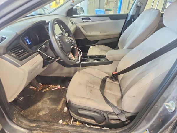 2018 HYUNDAI SONATA SE, Eco — DENT