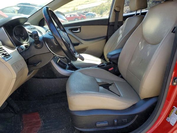 2016 HYUNDAI ELANTRA