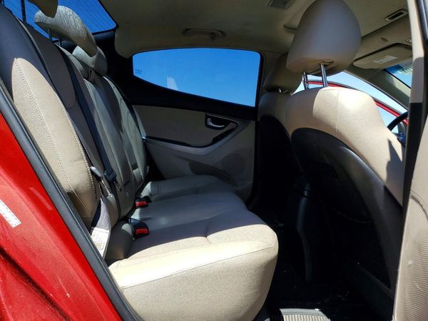 2016 HYUNDAI ELANTRA