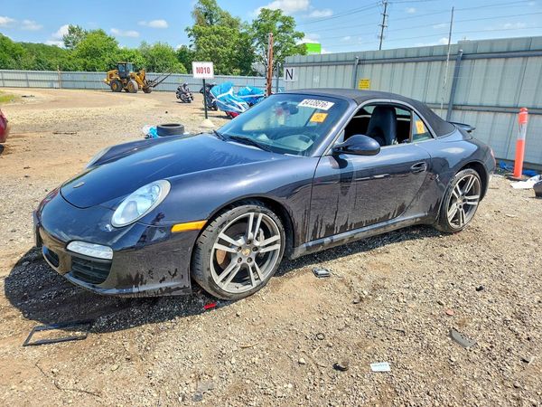 2012 PORSCHE 911
