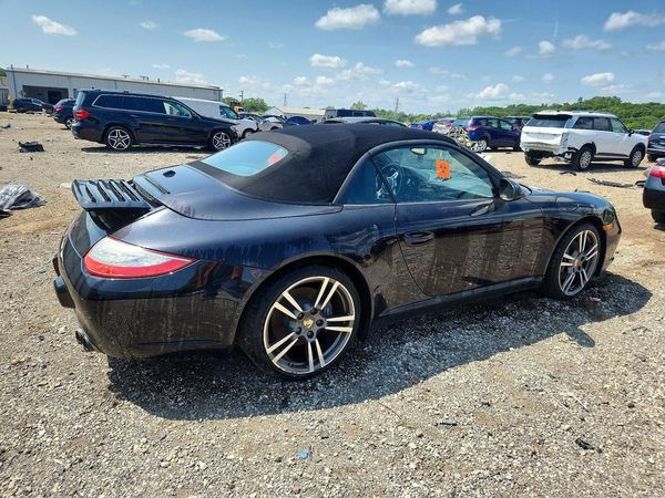 2012 PORSCHE 911