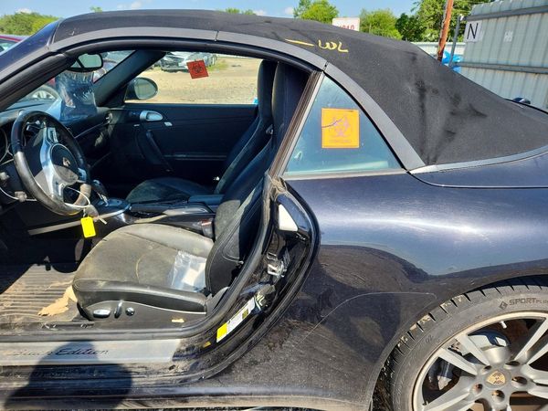 2012 PORSCHE 911