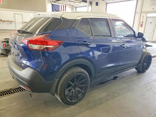 2019 NISSAN KICKS