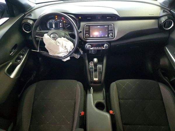 2019 NISSAN KICKS