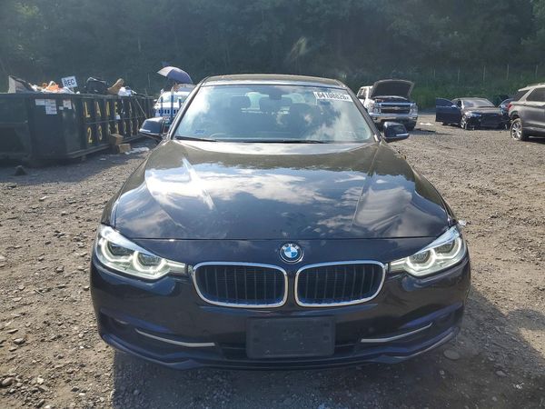 2017 BMW 320