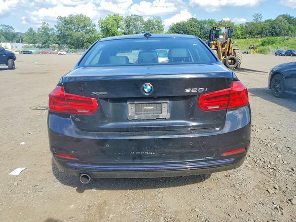 2017 BMW 320