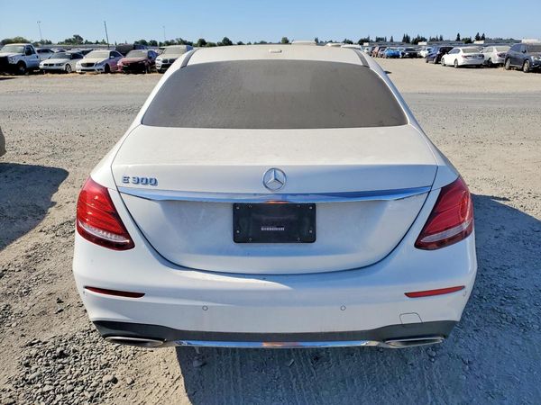2019 MERCEDES-BENZ E E300