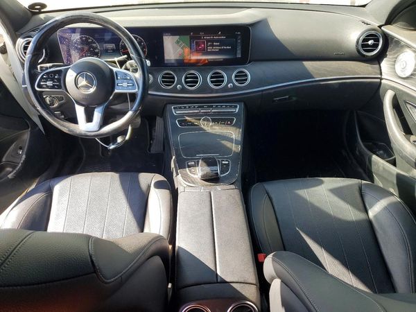 2019 MERCEDES-BENZ E E300