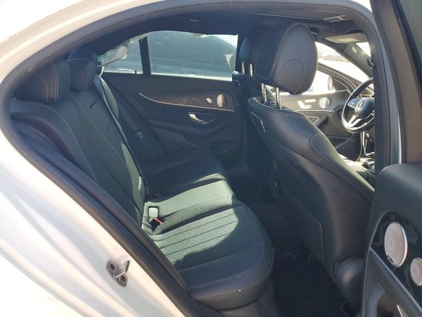 2019 MERCEDES-BENZ E E300
