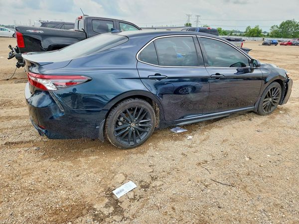 2021 TOYOTA CAMRY