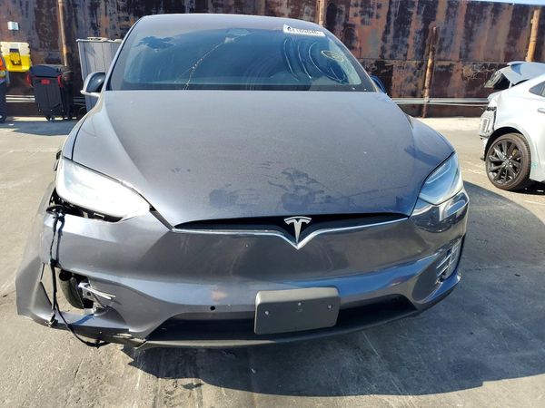 2020 TESLA MODEL X