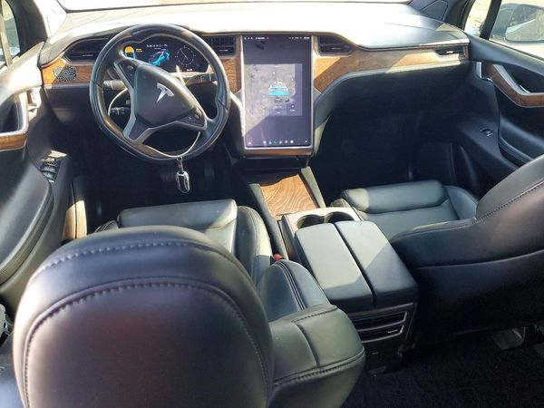 2020 TESLA MODEL X