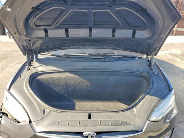 2020 TESLA MODEL X
