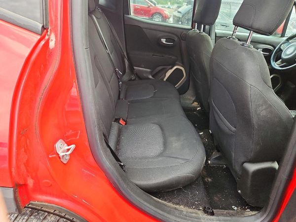 2015 JEEP RENEGADE LATITUDE 4X4