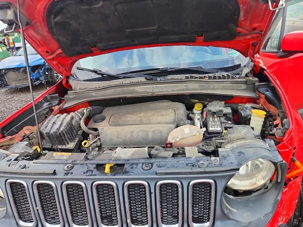 2015 JEEP RENEGADE LATITUDE 4X4