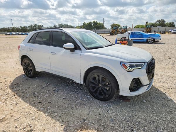 2022 AUDI Q3