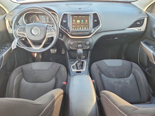 2017 JEEP CHEROKEE LATITUDE FWD