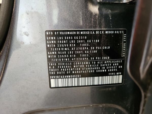 2022 VOLKSWAGEN TIGUAN 4Motion SE
