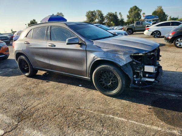 2018 MERCEDES-BENZ GLA GLA250
