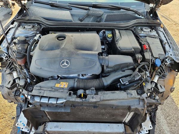 2018 MERCEDES-BENZ GLA GLA250