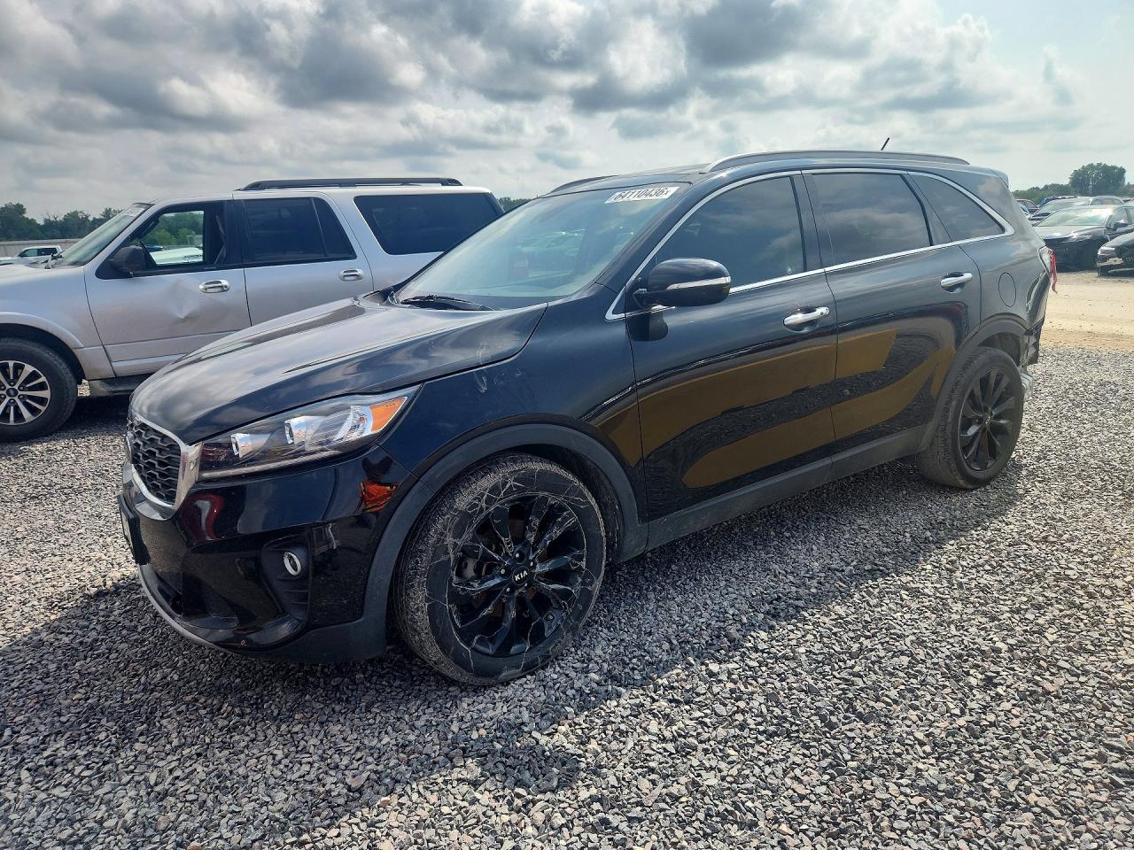 2020 KIA SORENTO EX, S