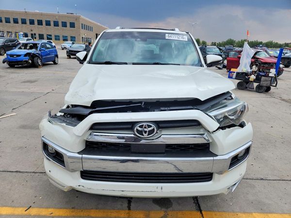 2020 TOYOTA 4RUNNER