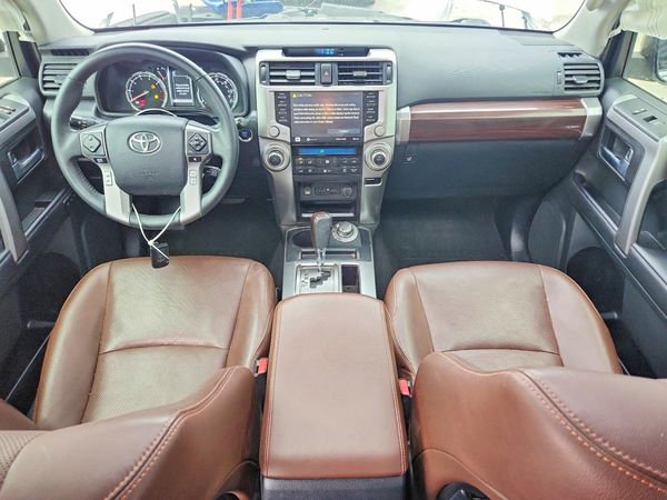 2020 TOYOTA 4RUNNER