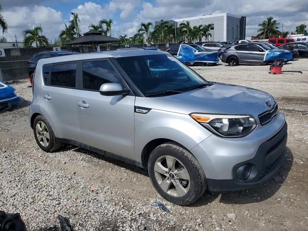2019 KIA SOUL Base