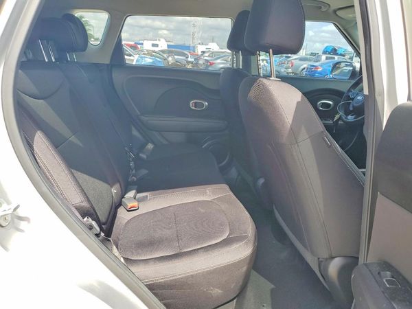2019 KIA SOUL Base