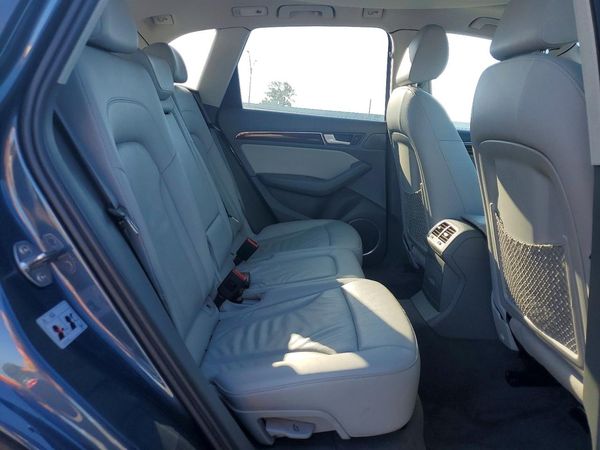 2015 AUDI Q5 Premium Plus