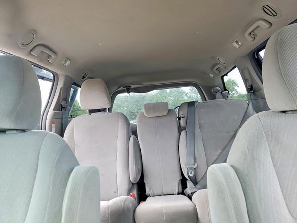 2016 TOYOTA SIENNA