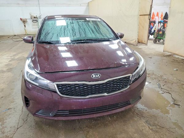 2017 KIA FORTE LX Base
